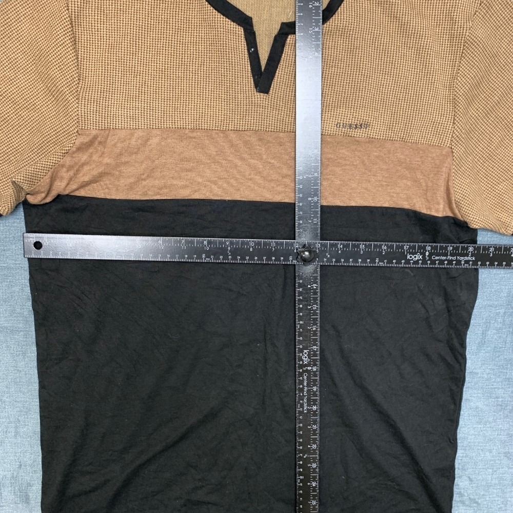 Guess Los Angeles T Shirt Mens Large Beige Black Colorblock Knit Summer Wear Tee - Picture 8 of 12